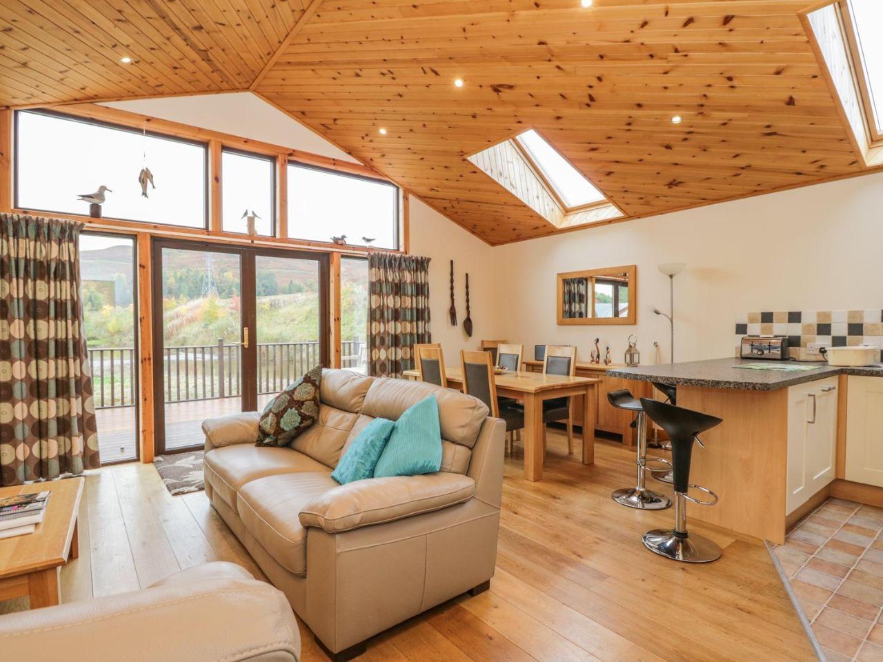 Burnside Lodge Lodge 1, Glengoulandie Абърфелди Екстериор снимка