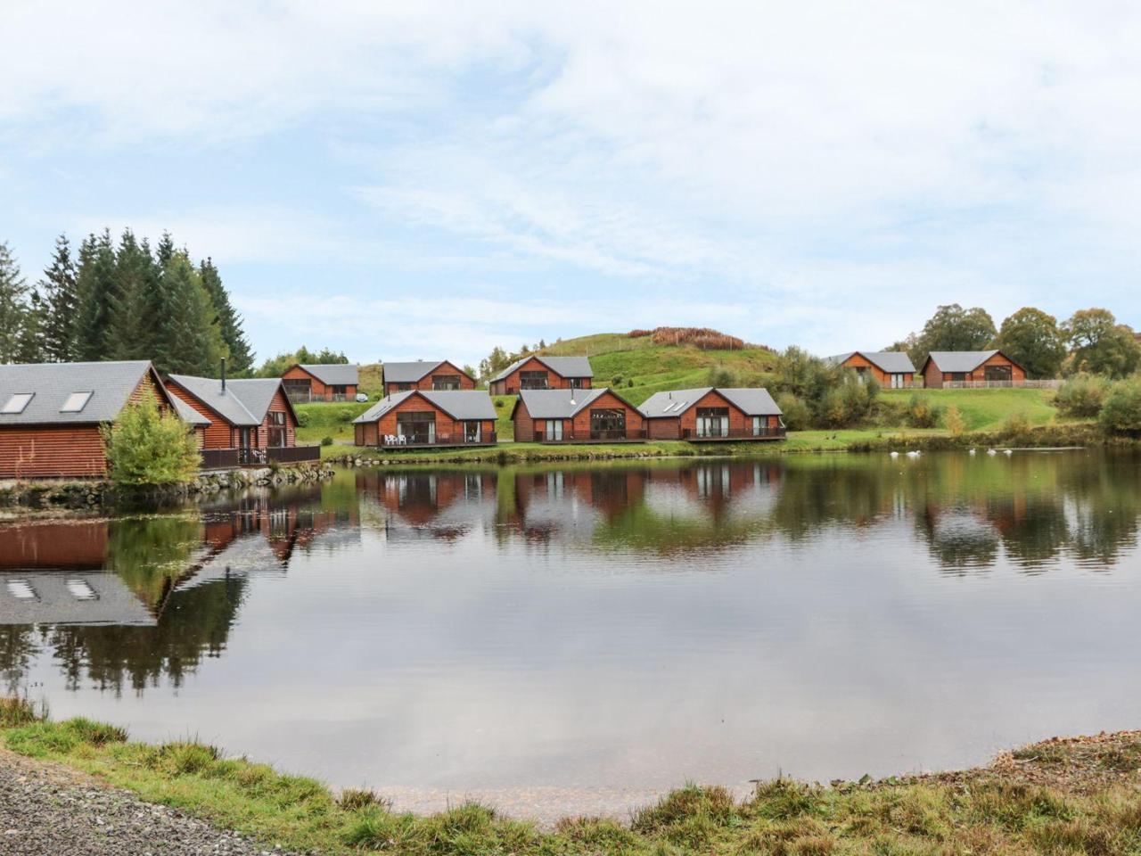 Burnside Lodge Lodge 1, Glengoulandie Абърфелди Екстериор снимка